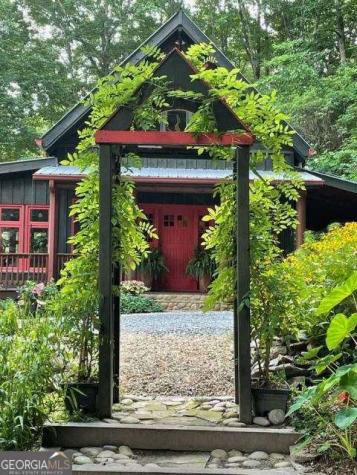 772 Double Knob Road Ellijay GA 30540