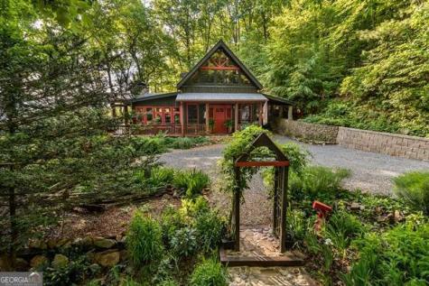 772 Double Knob Road Ellijay GA 30540
