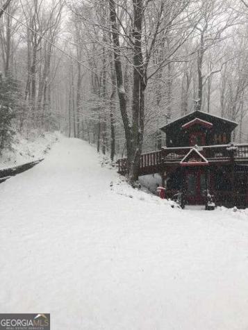 772 Double Knob Road Ellijay GA 30540