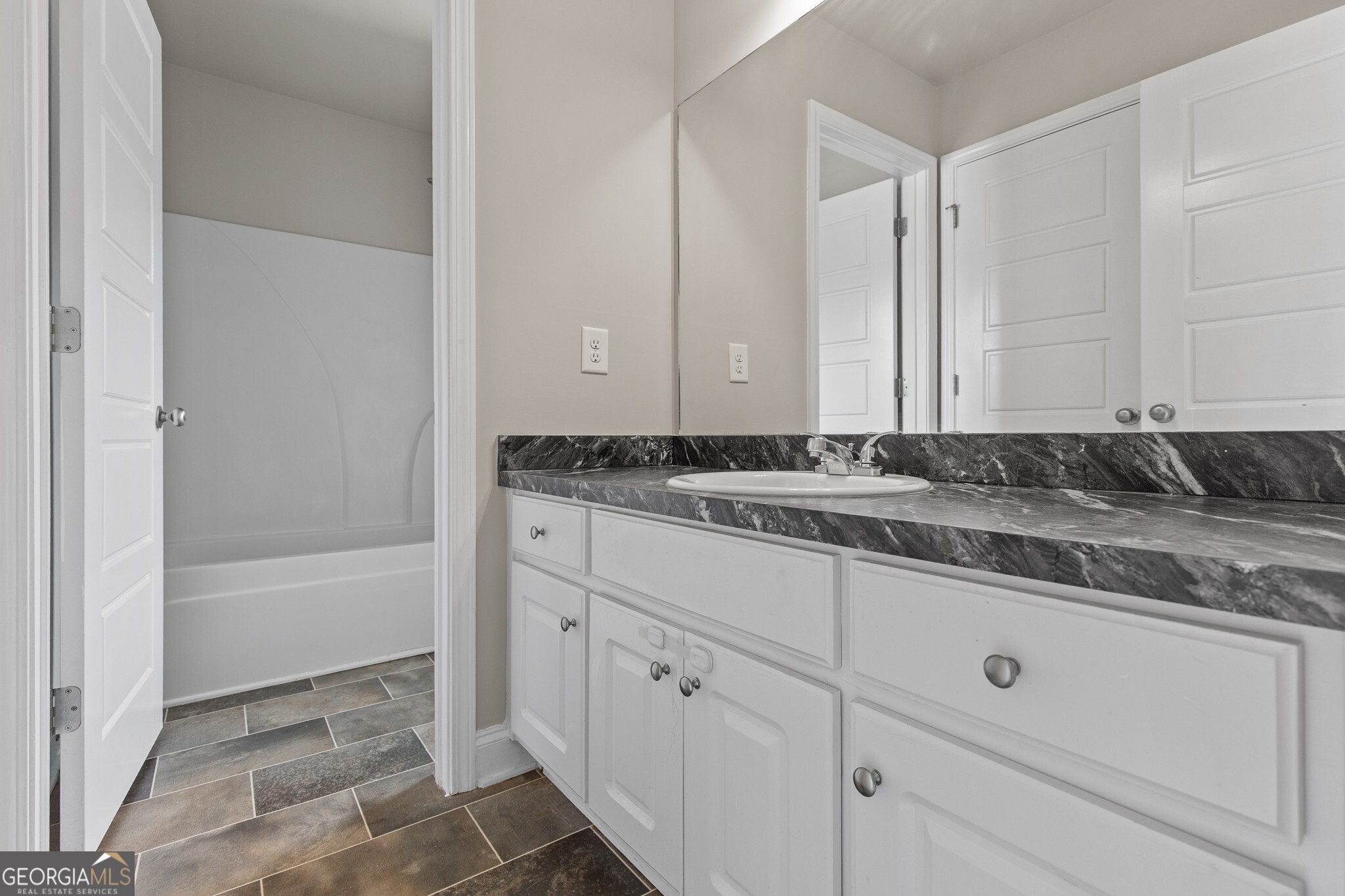 320 Lokeys Lane Bethlehem GA 30620