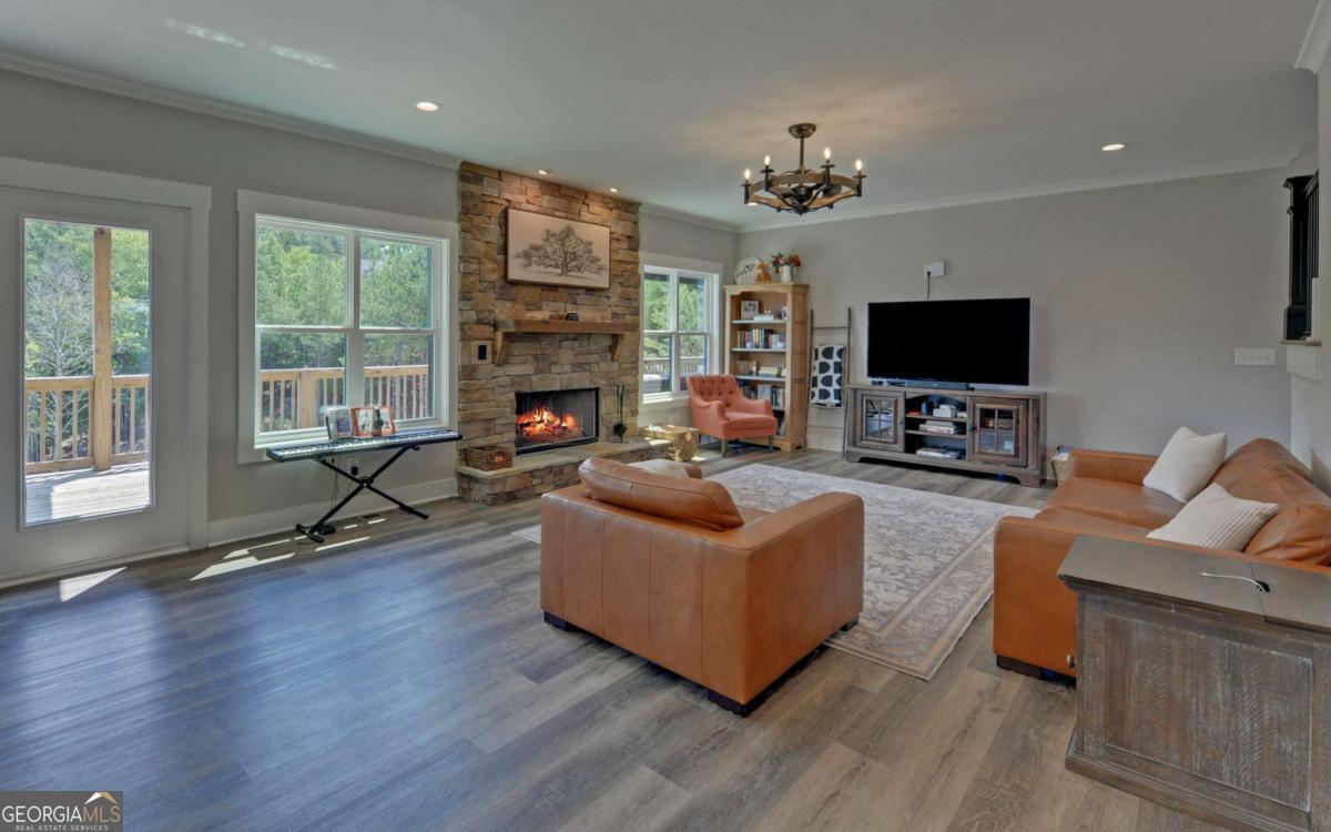 34 Stoneledge Circle Jasper GA 30143