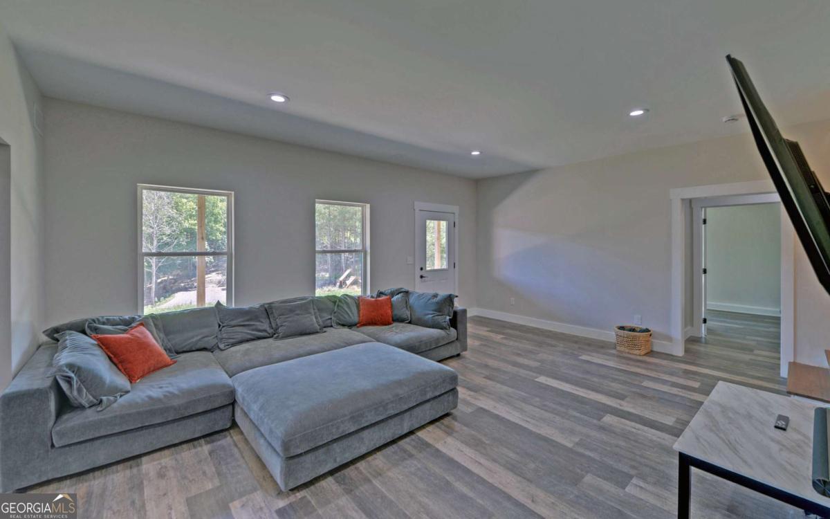 34 Stoneledge Circle Jasper GA 30143