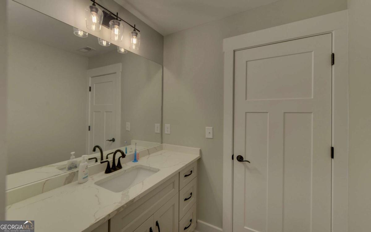 34 Stoneledge Circle Jasper GA 30143