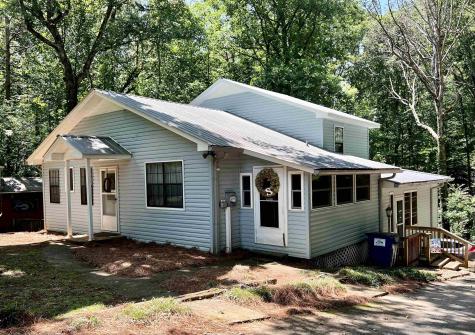 290 Emerald Drive Clarkesville GA 30523
