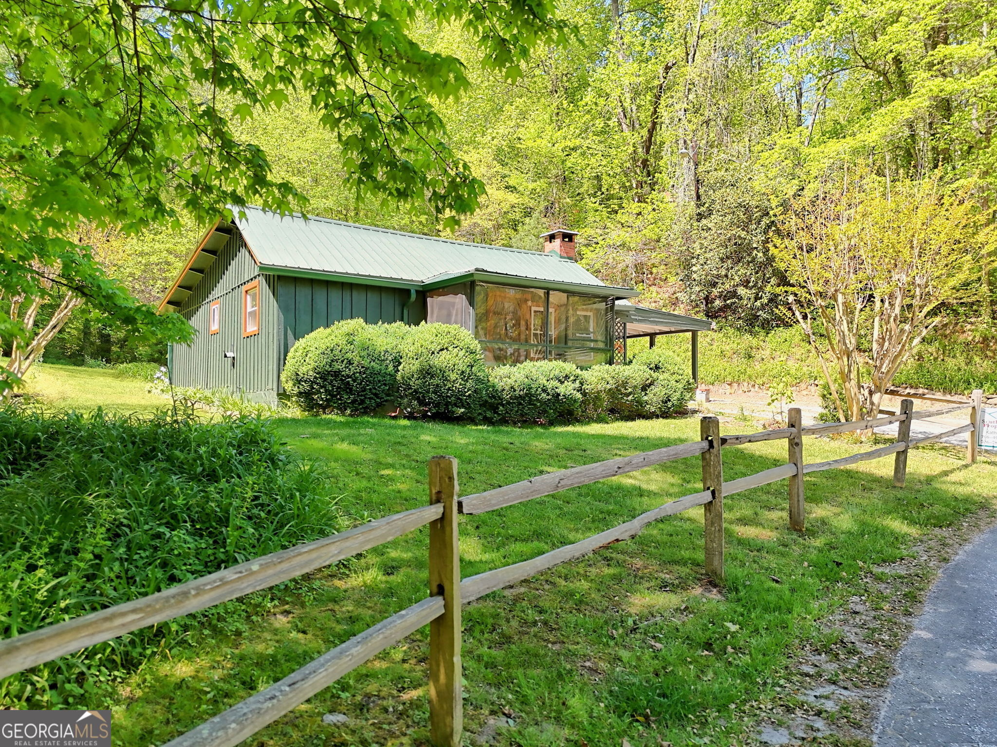 138 Taylors Chapel Road Rabun Gap GA 30568