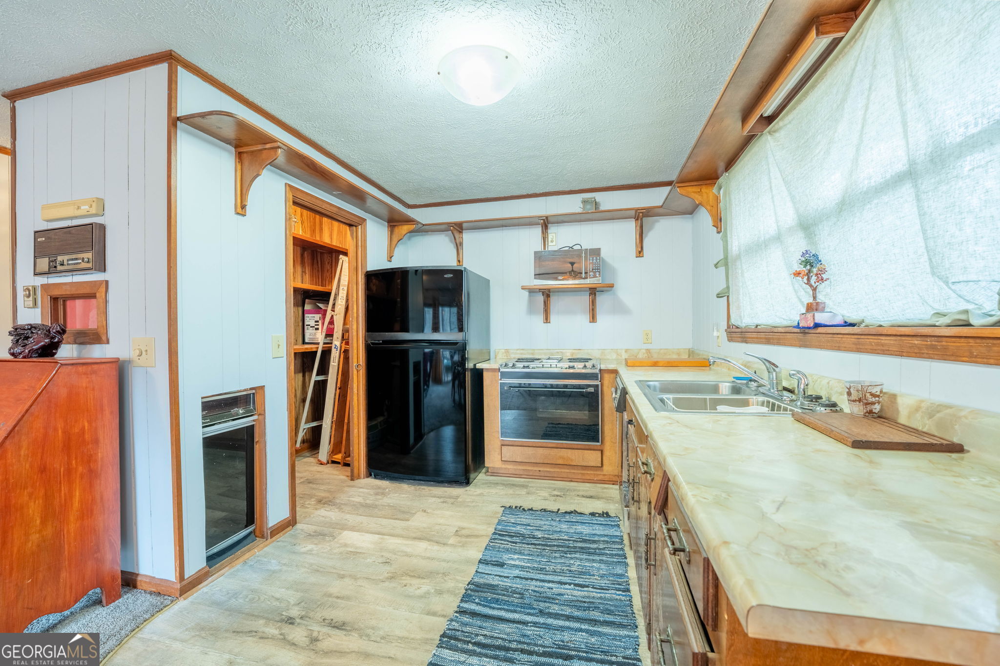 375 Western Way Rabun Gap GA 30568