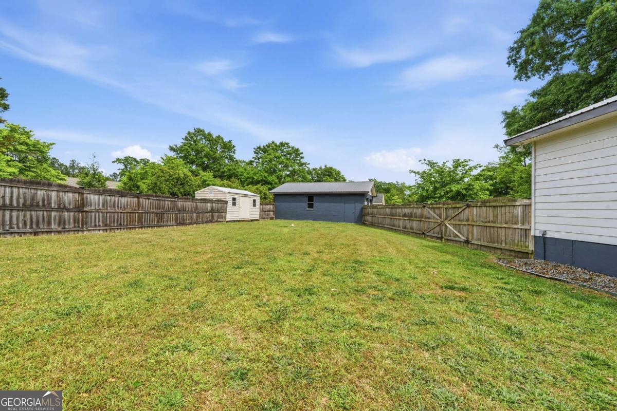 104 Madison Street Gordon GA 31031
