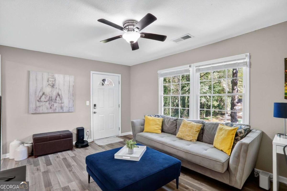 2019 Grant Road SW Atlanta GA 30331