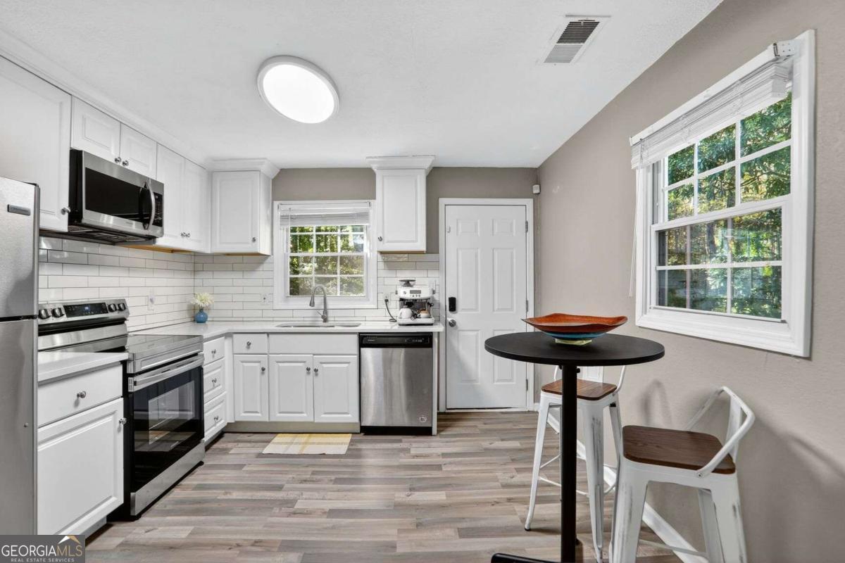 2019 Grant Road SW Atlanta GA 30331
