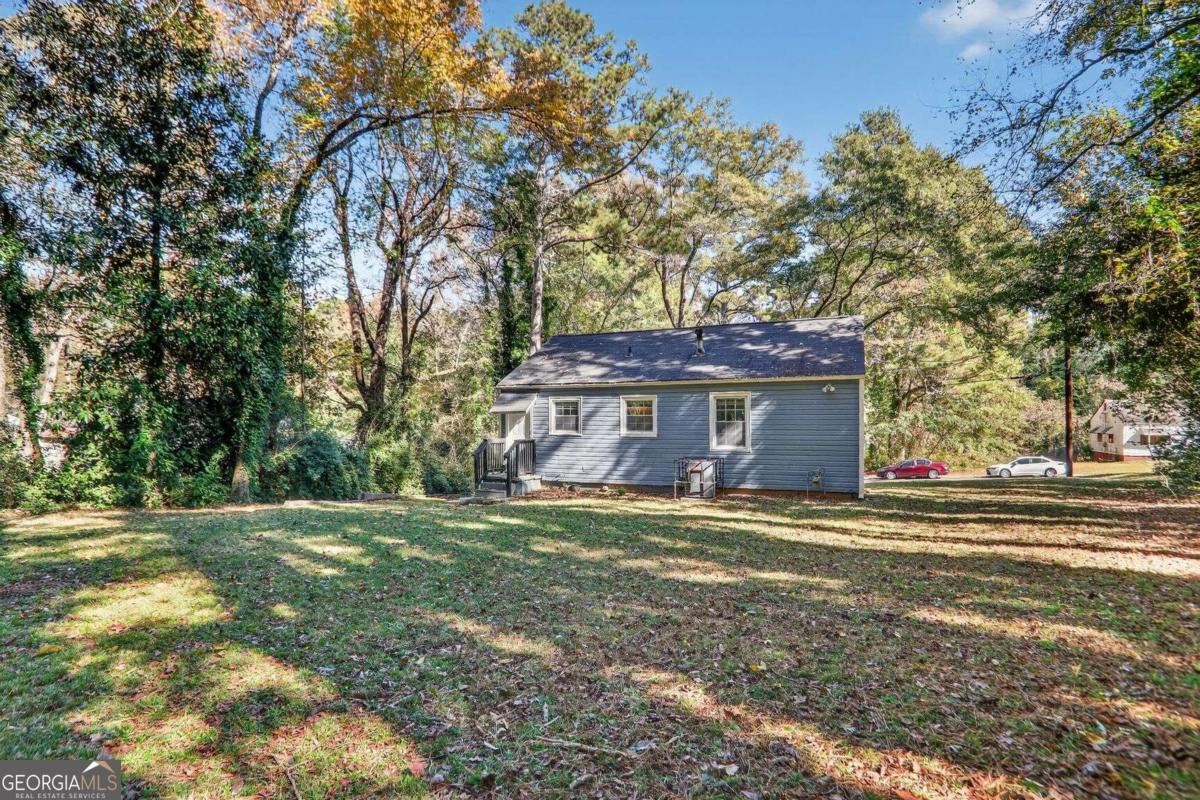 2019 Grant Road SW Atlanta GA 30331