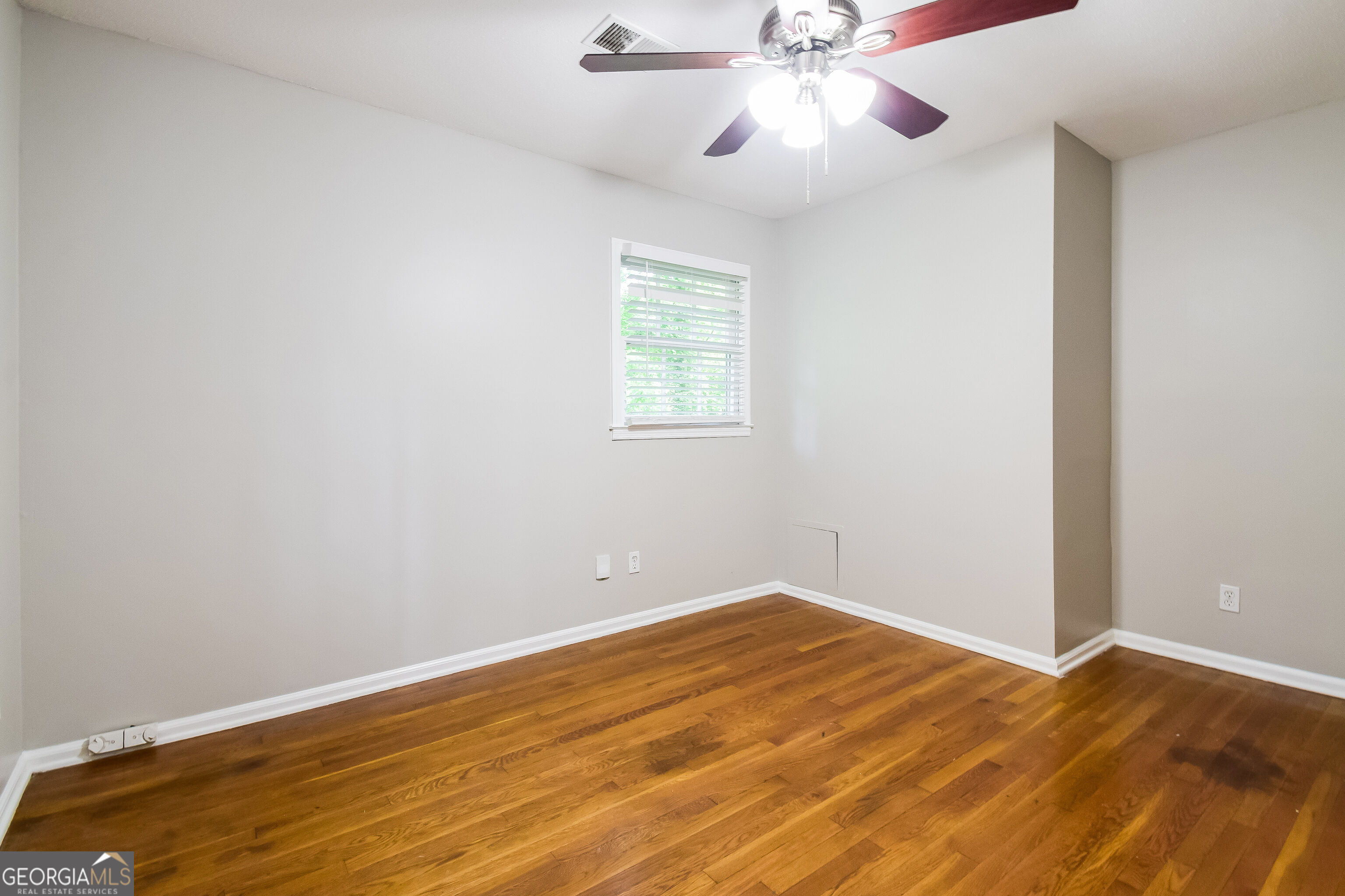 4533 Holliston Road Atlanta GA 30360