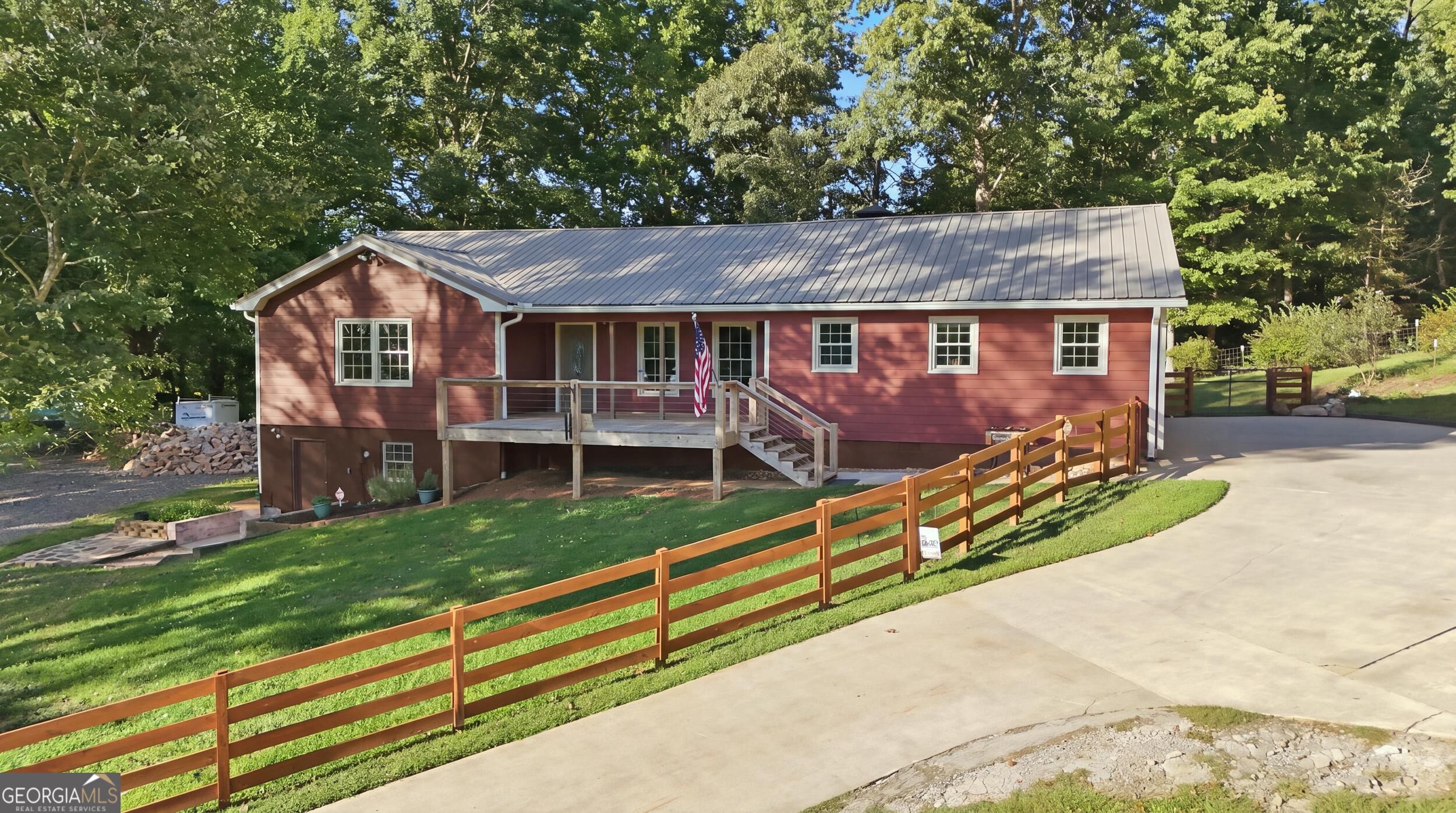 1133 Ricky West Road Cleveland GA 30528