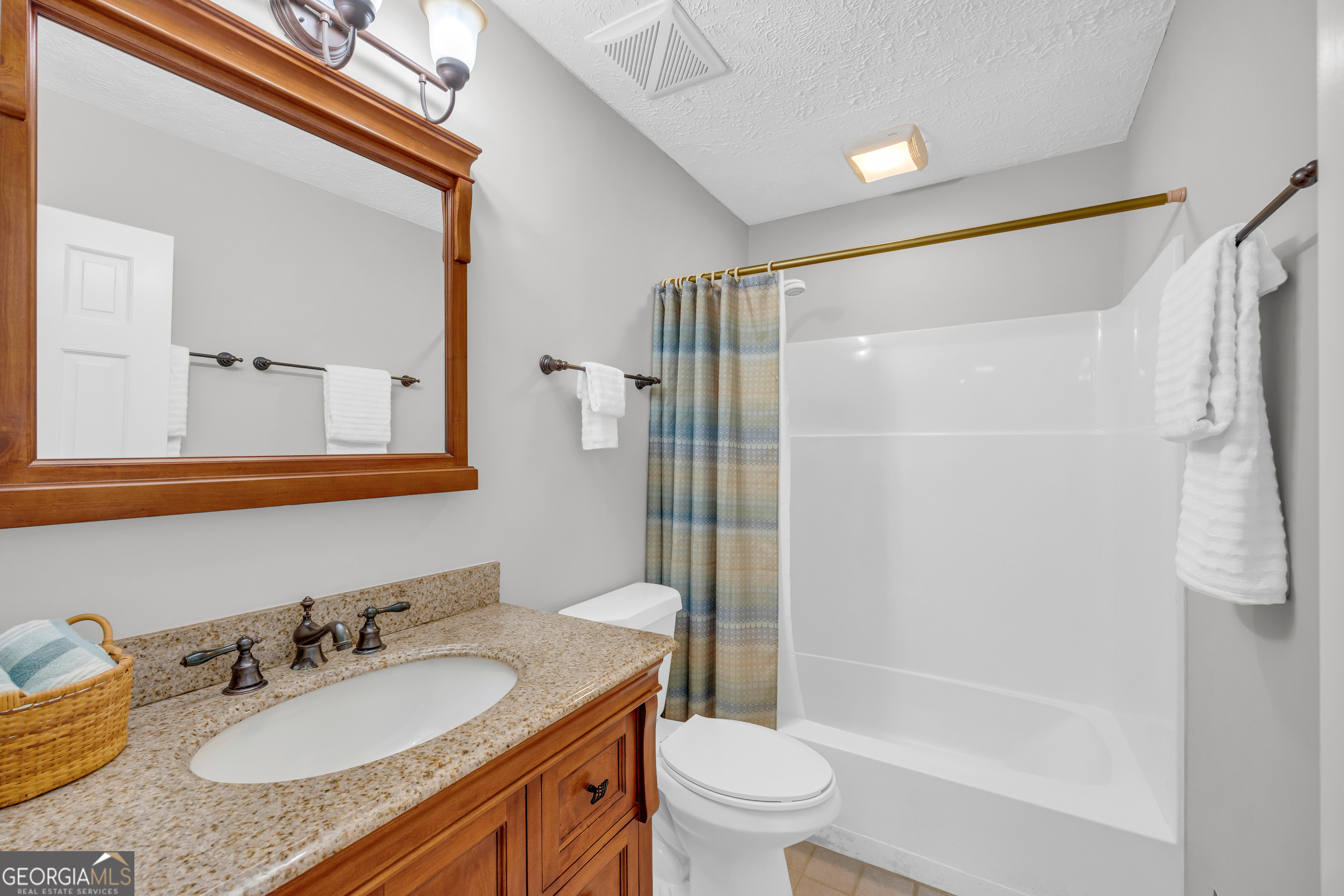 3252 Clairmont North NE Brookhaven GA 30329
