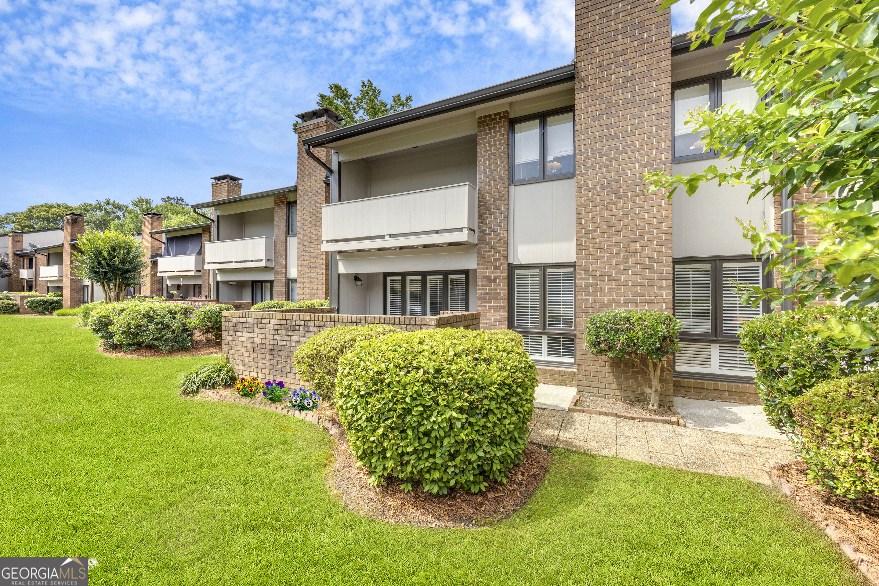 3252 Clairmont North NE Brookhaven GA 30329