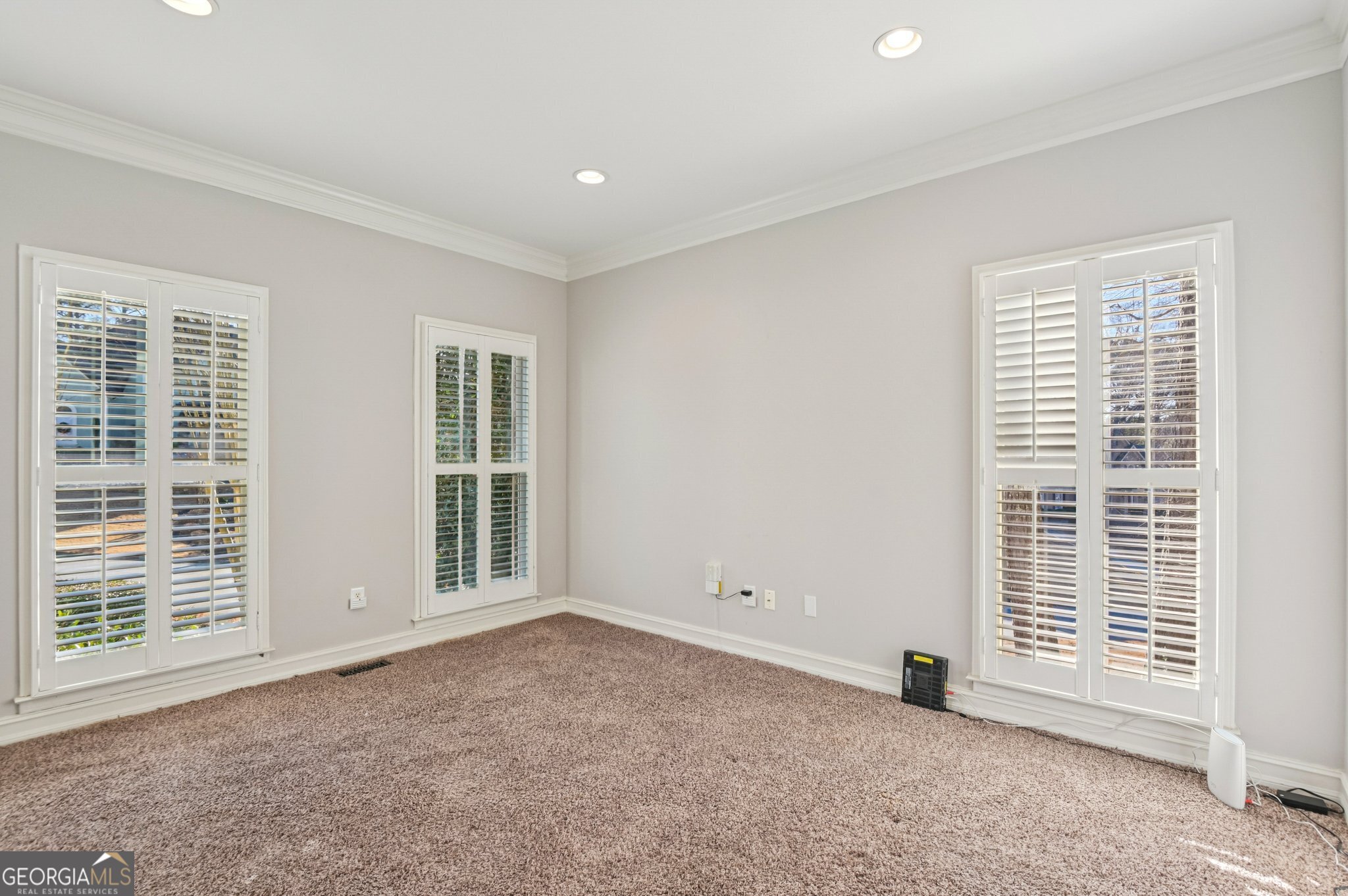 701 Whisper Wind Court Woodstock GA 30189