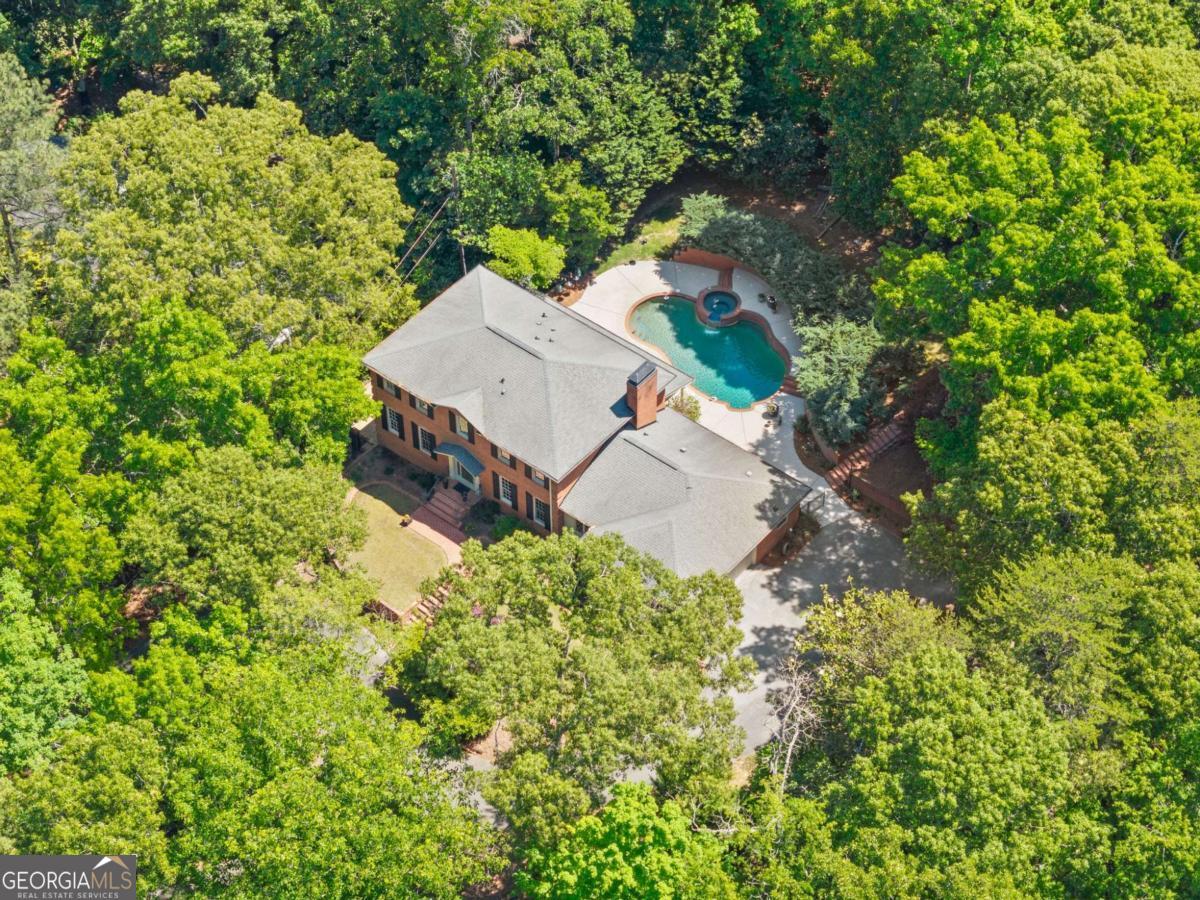 1812 Valley Road NE Gainesville GA 30501