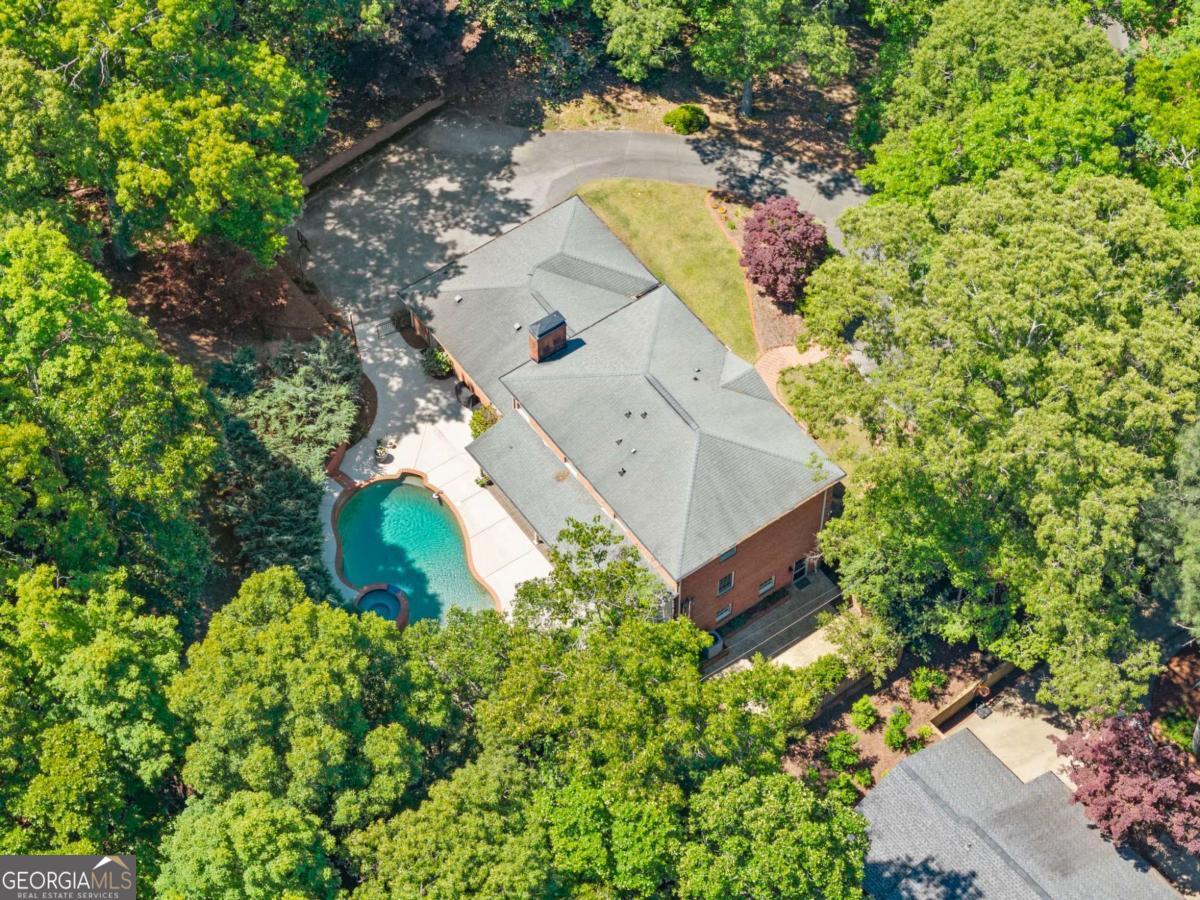 1812 Valley Road NE Gainesville GA 30501