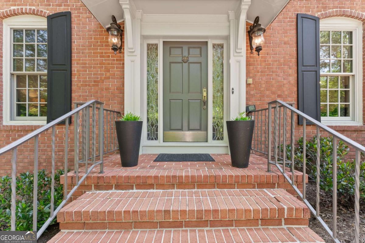 1812 Valley Road NE Gainesville GA 30501