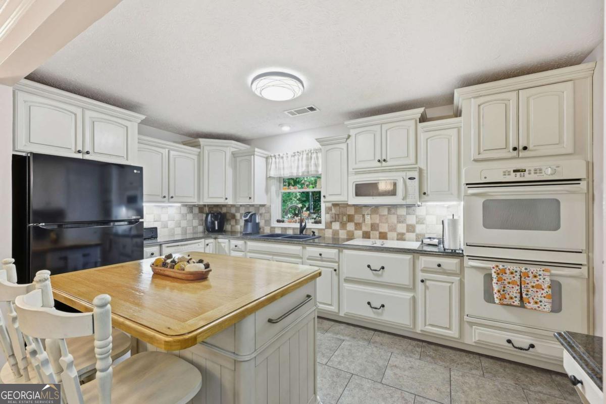 136 Ross Road Mineral Bluff GA 30559