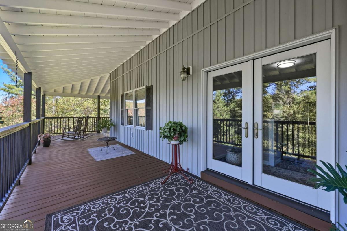136 Ross Road Mineral Bluff GA 30559