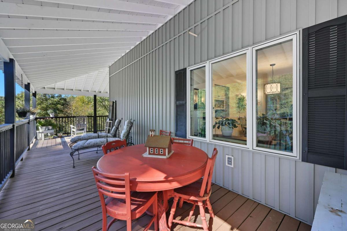 136 Ross Road Mineral Bluff GA 30559