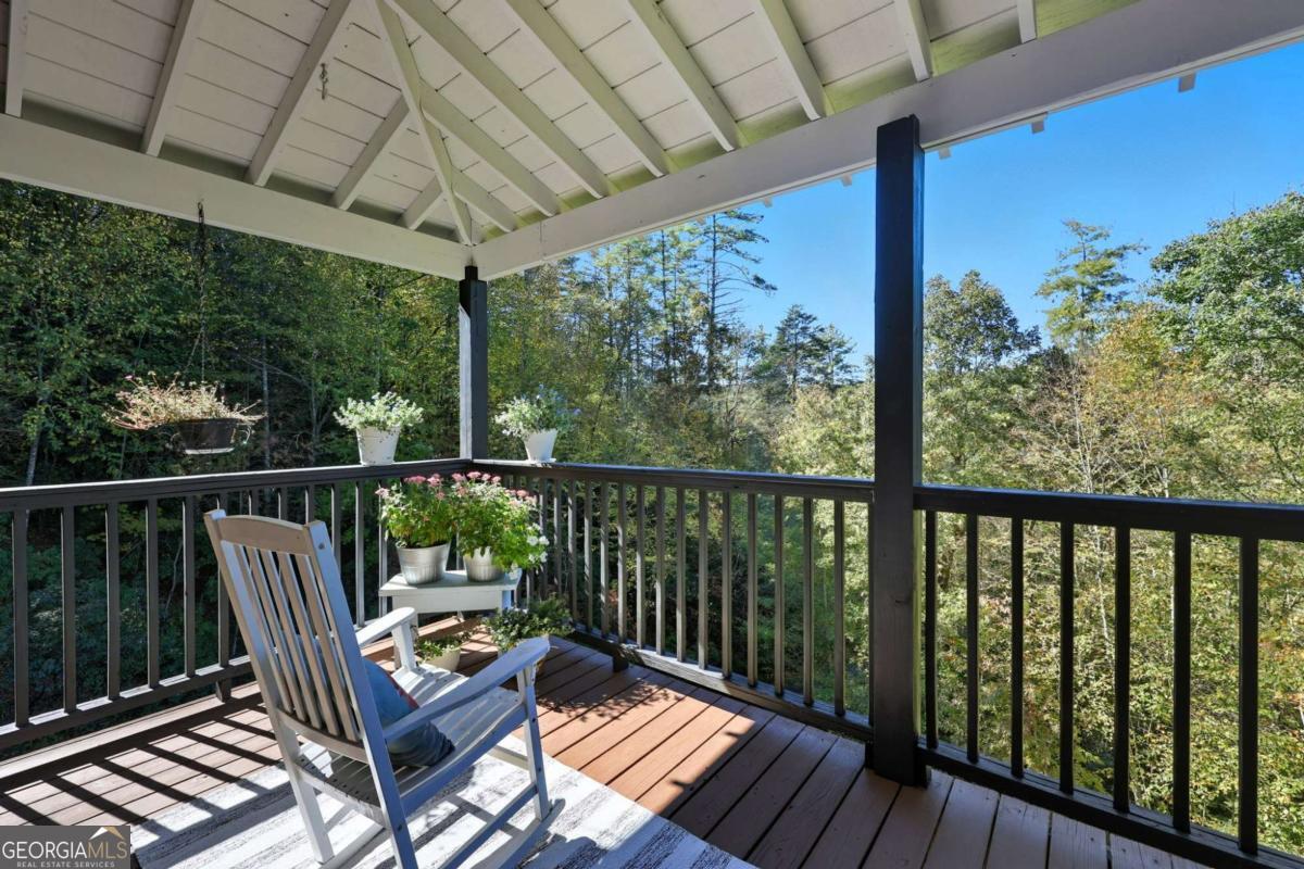 136 Ross Road Mineral Bluff GA 30559