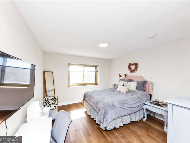2285 Peachtree Road NE Atlanta GA 30309