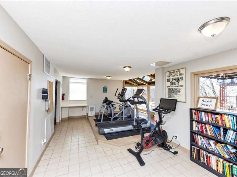 2285 Peachtree Road NE Atlanta GA 30309