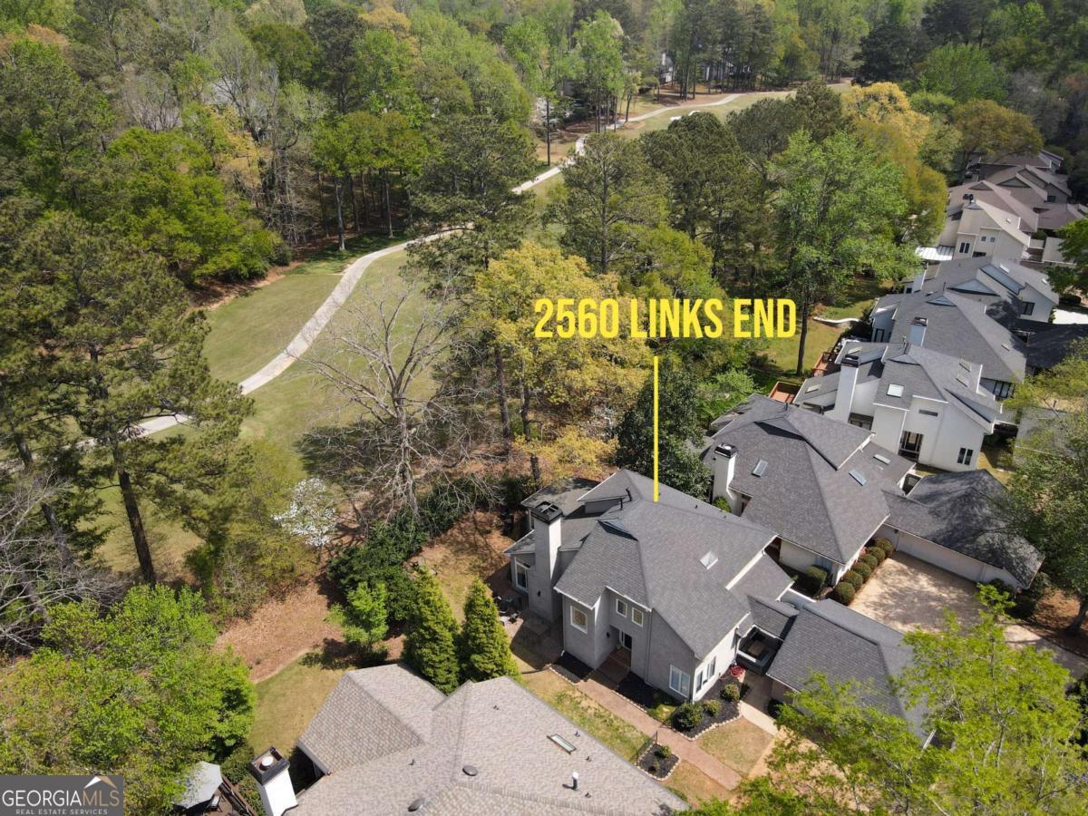 2560 Links End Roswell GA 30076