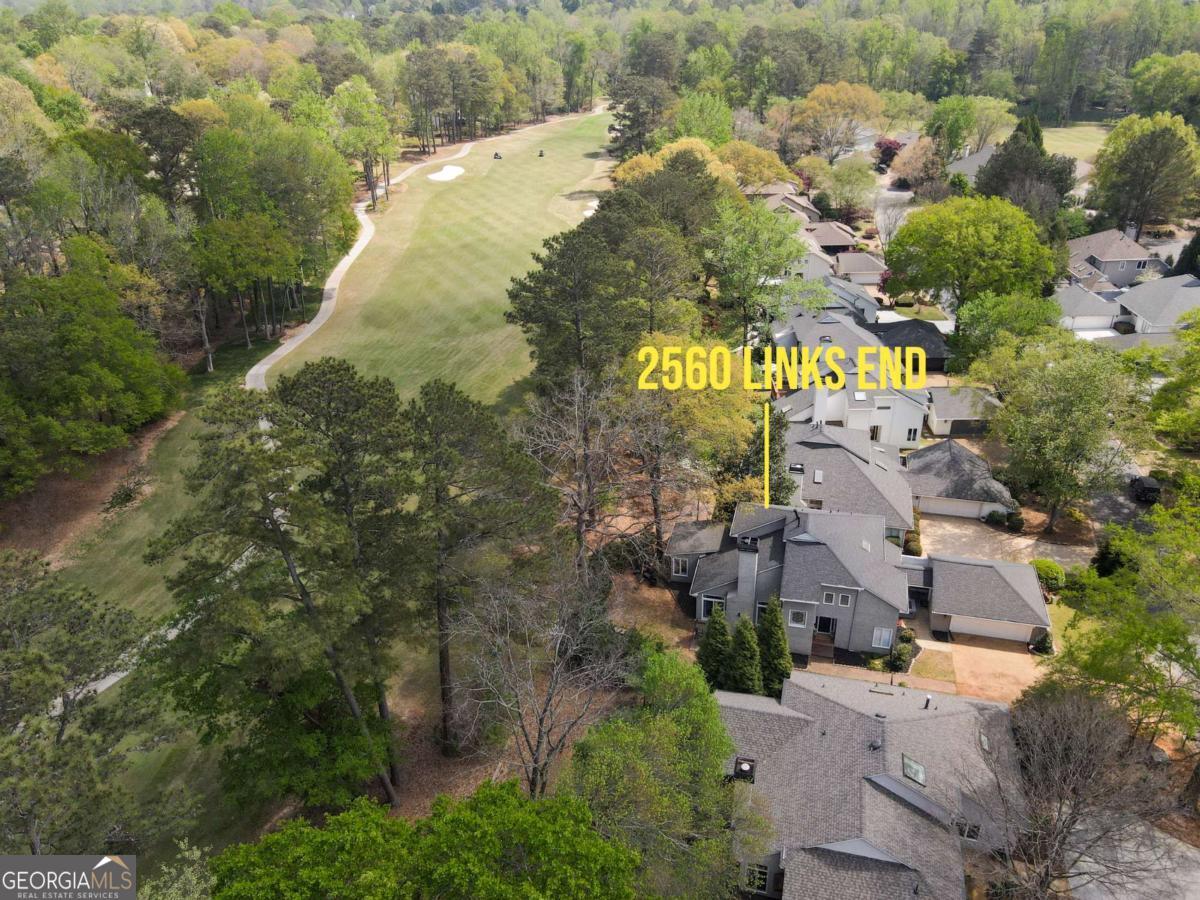 2560 Links End Roswell GA 30076