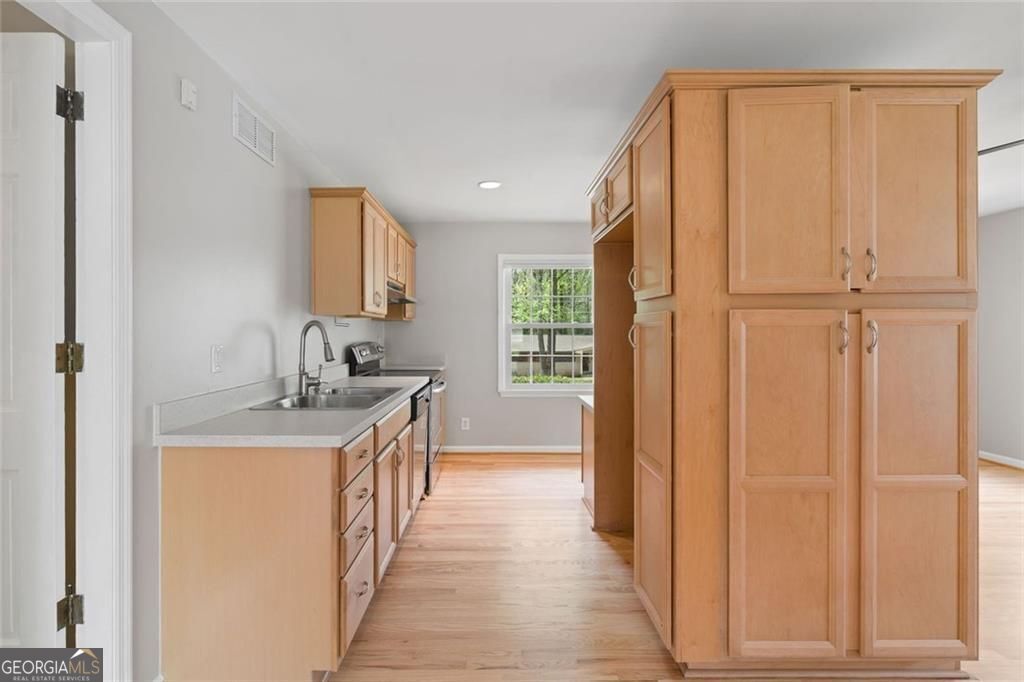 4455 Haverstraw Drive Atlanta GA 30338