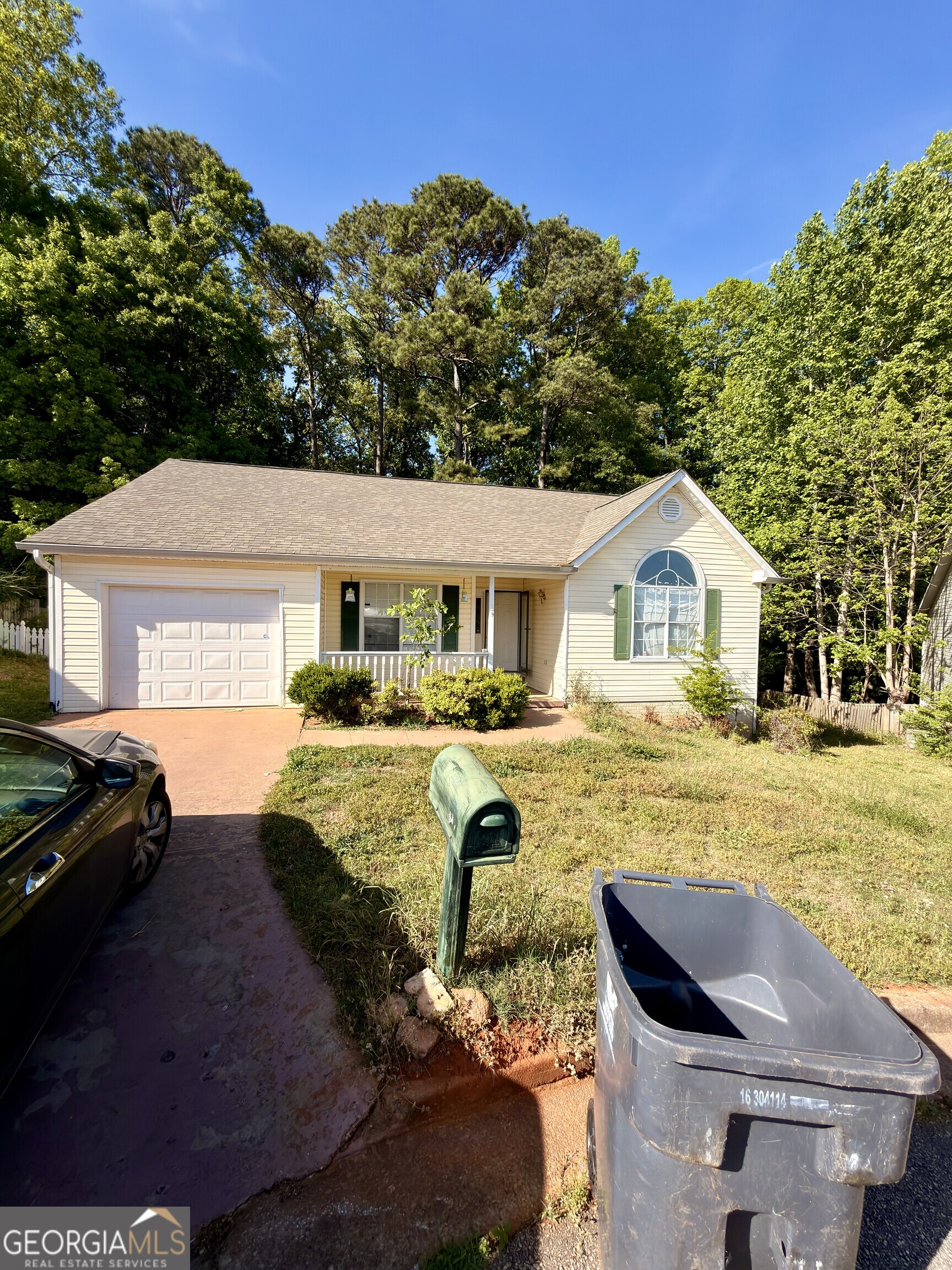 235 Oak Circle N Stockbridge GA 30281