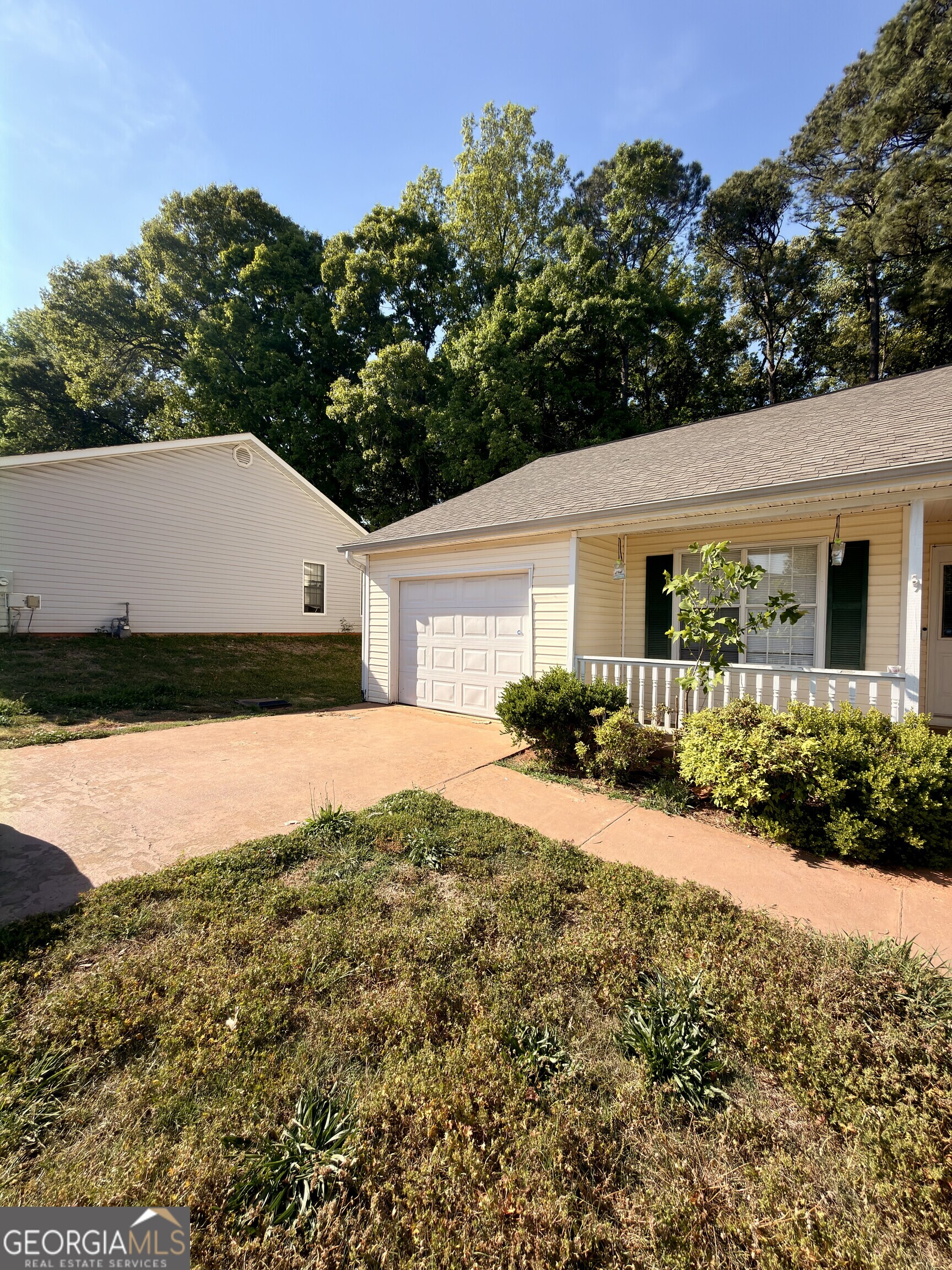 235 Oak Circle N Stockbridge GA 30281