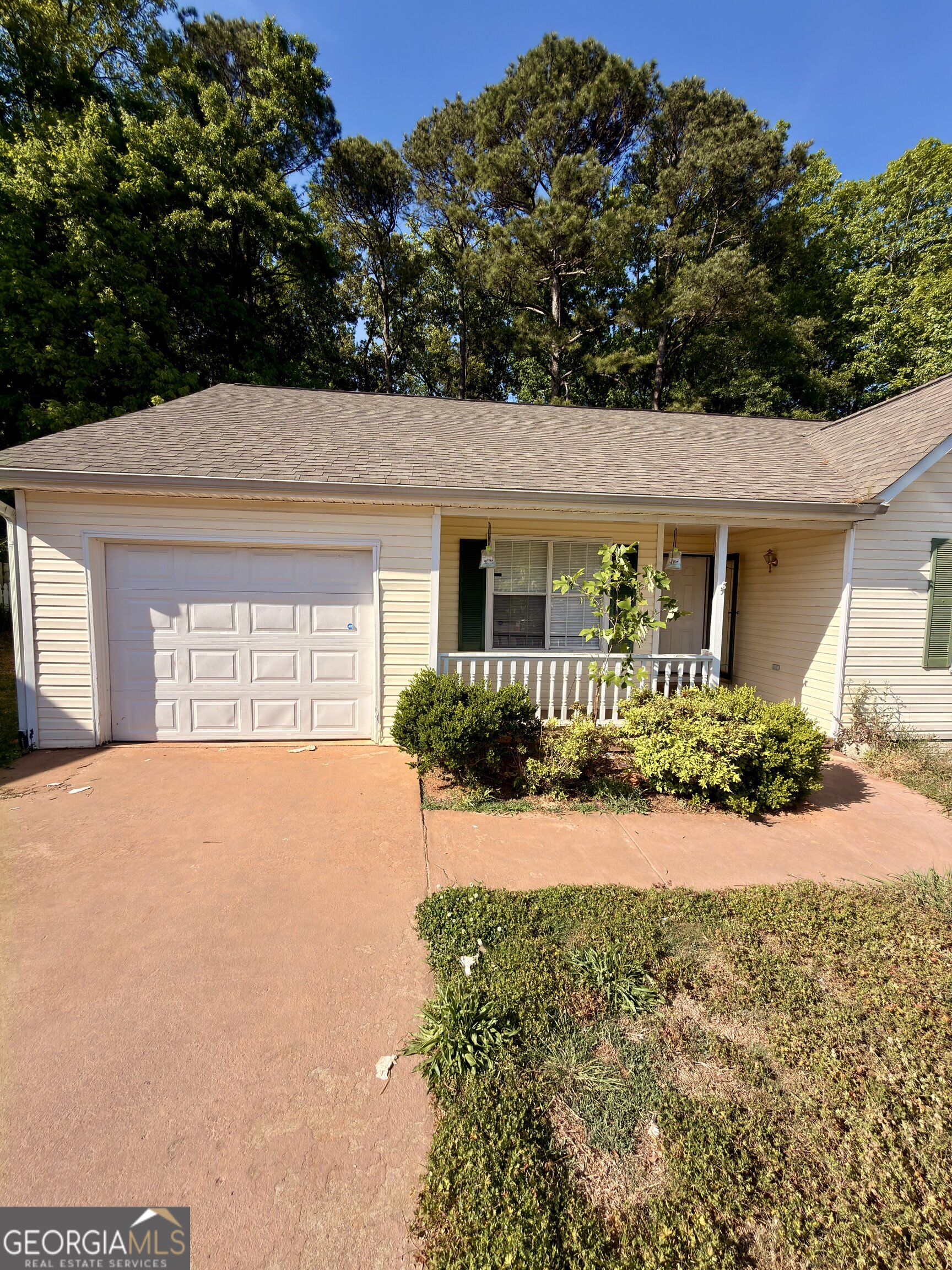 235 Oak Circle N Stockbridge GA 30281