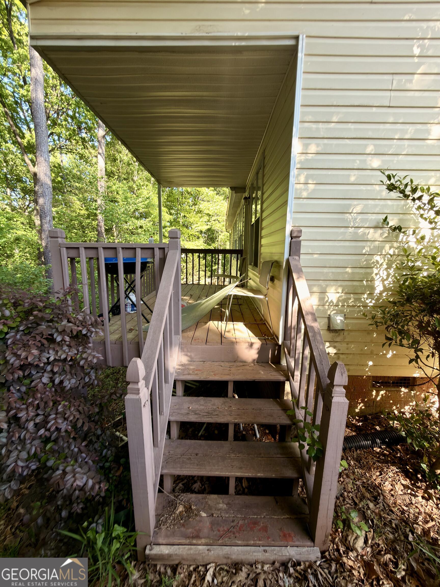 235 Oak Circle N Stockbridge GA 30281