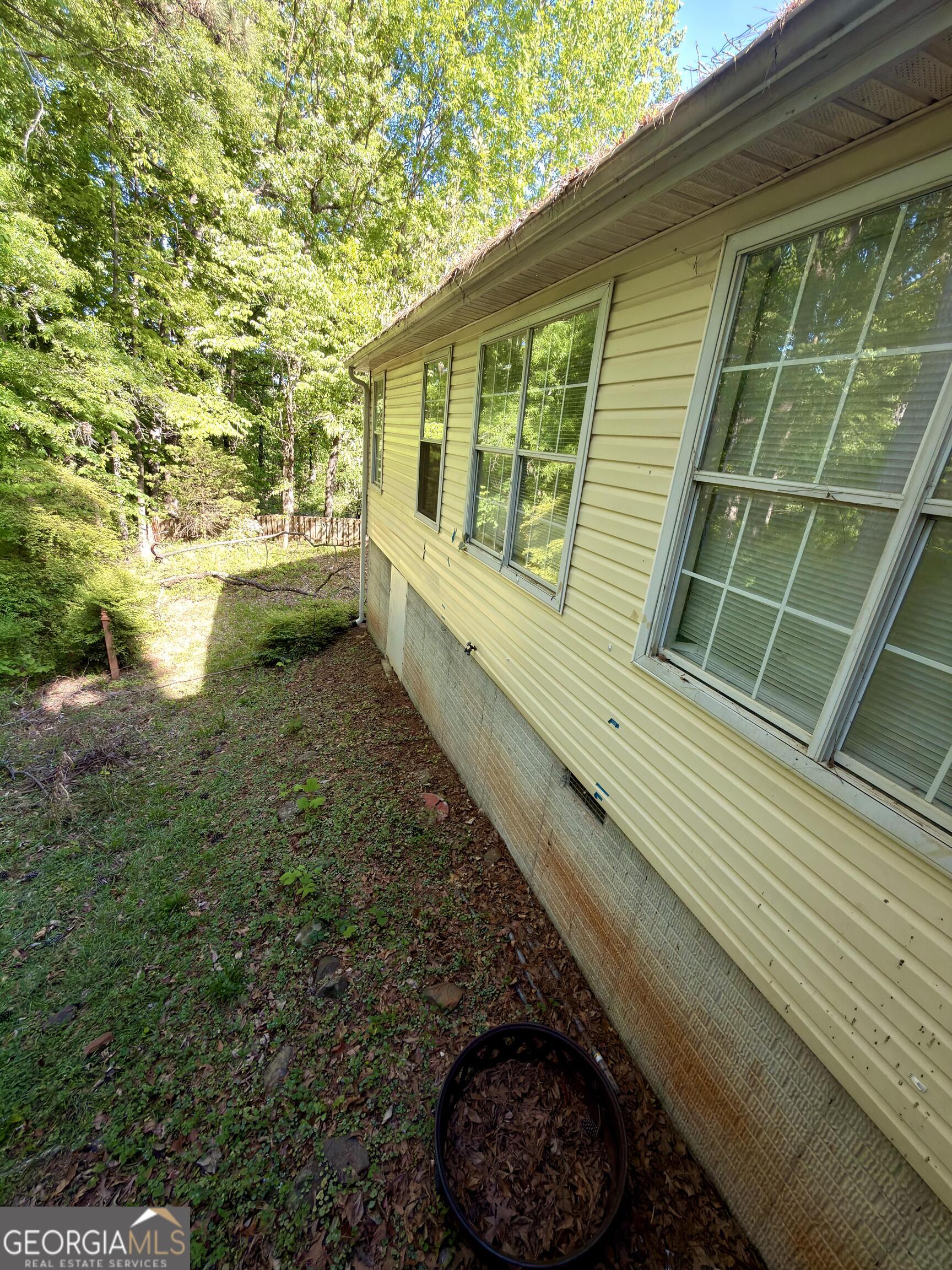 235 Oak Circle N Stockbridge GA 30281