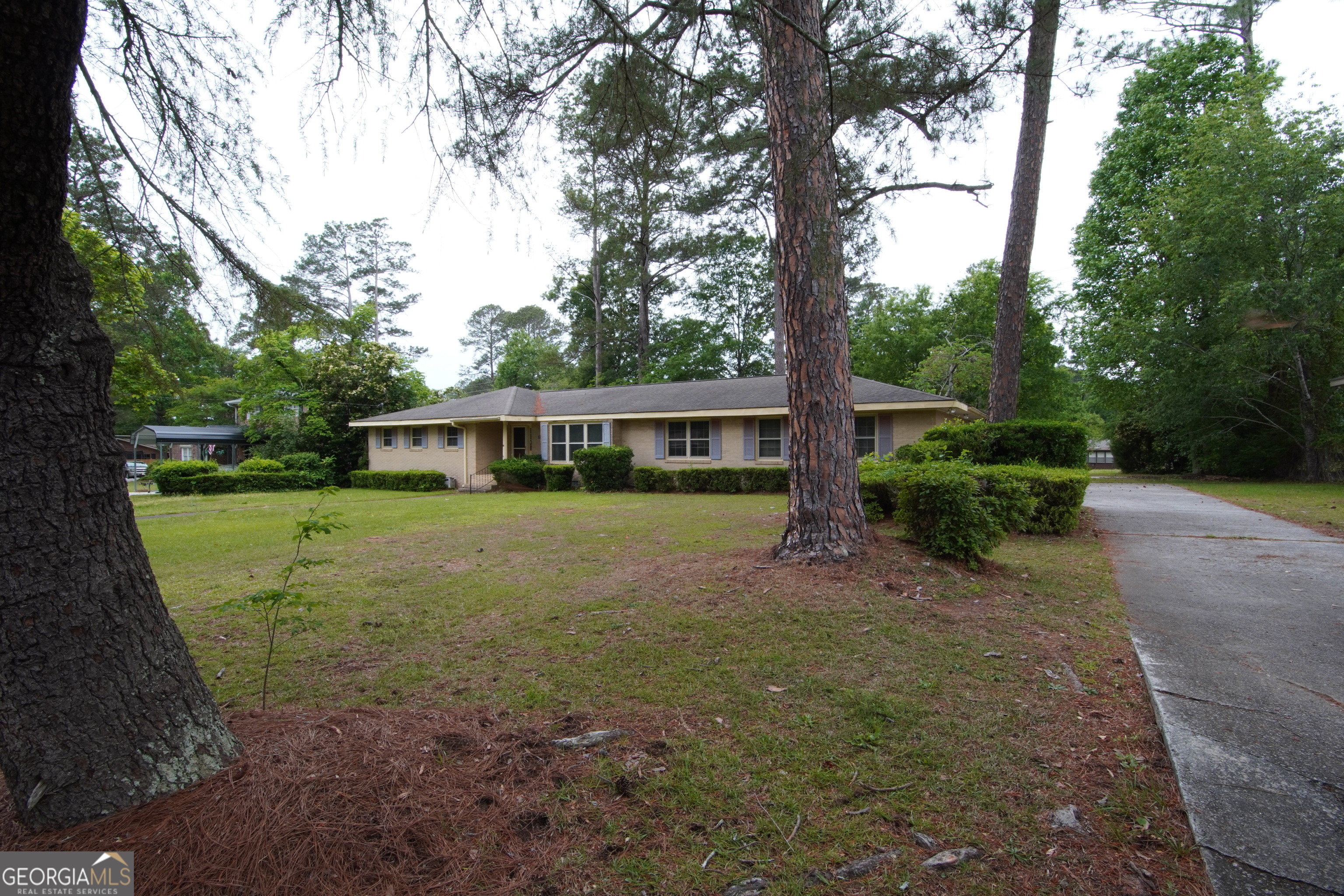 1712 Briarcliff Road Milledgeville GA 31061