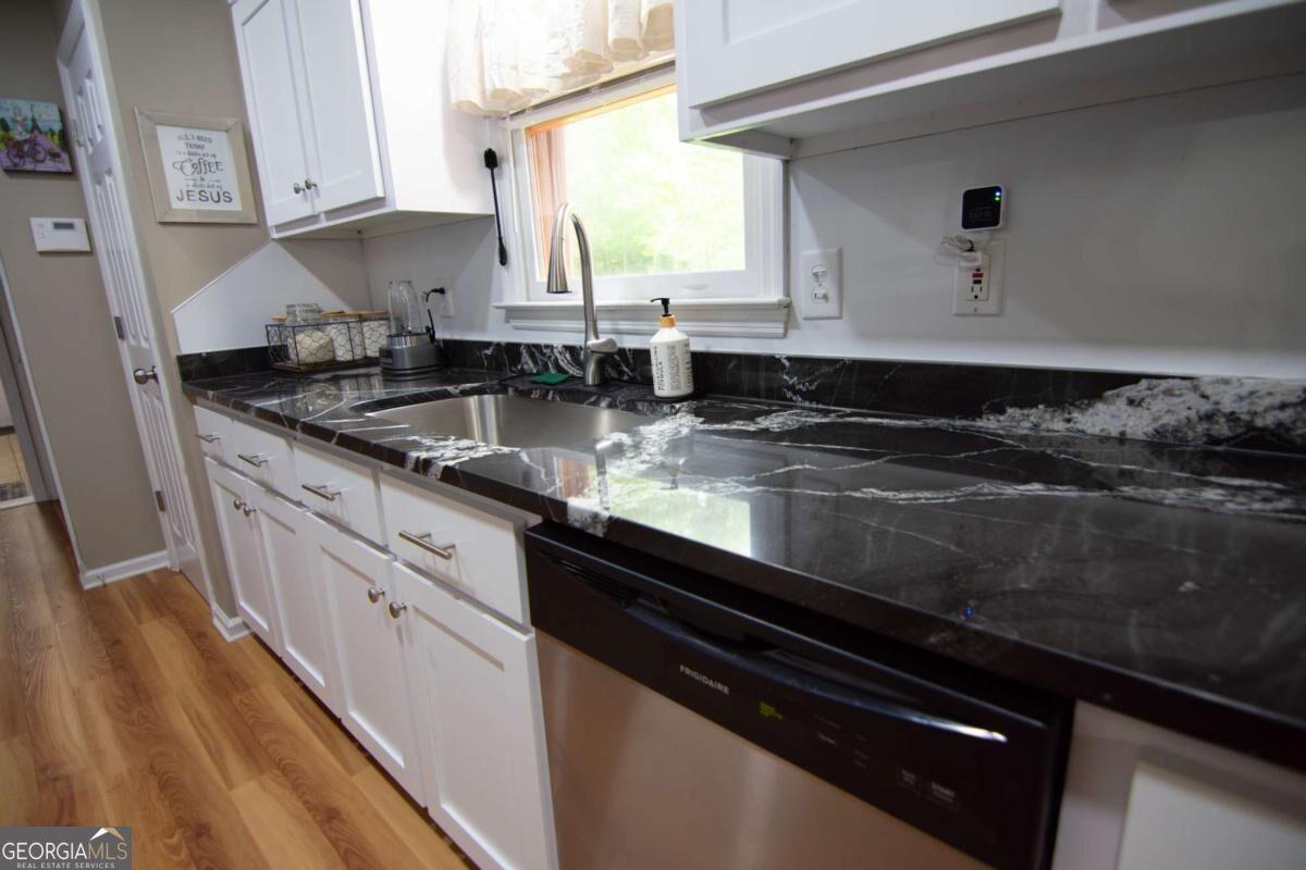 200 Sullivan Circle Pine Mountain GA 31822