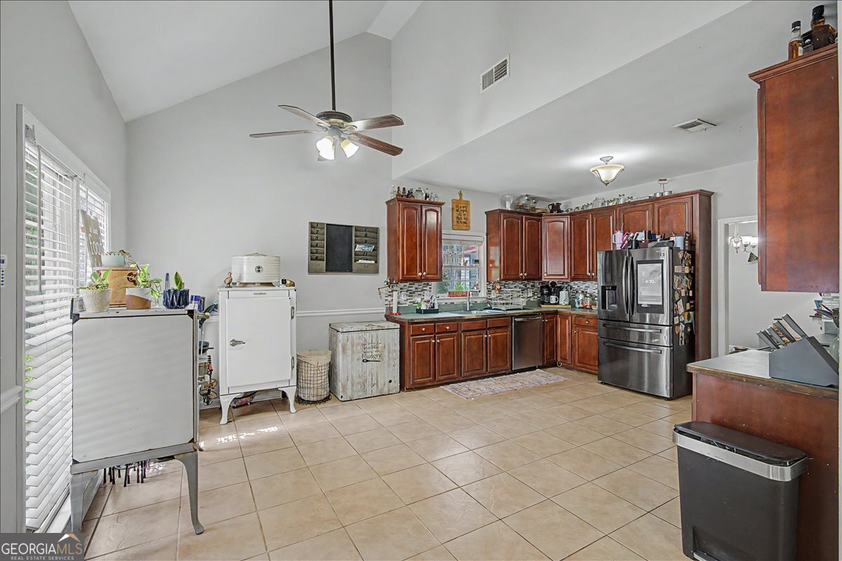 75 N Raburn Road Bremen GA 30110