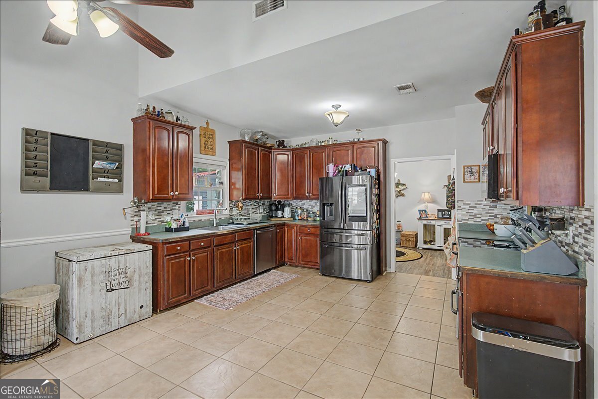 75 N Raburn Road Bremen GA 30110