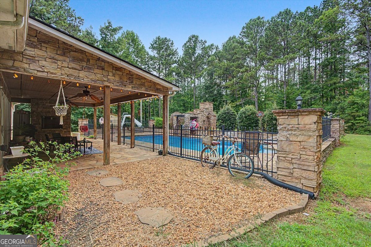 75 N Raburn Road Bremen GA 30110