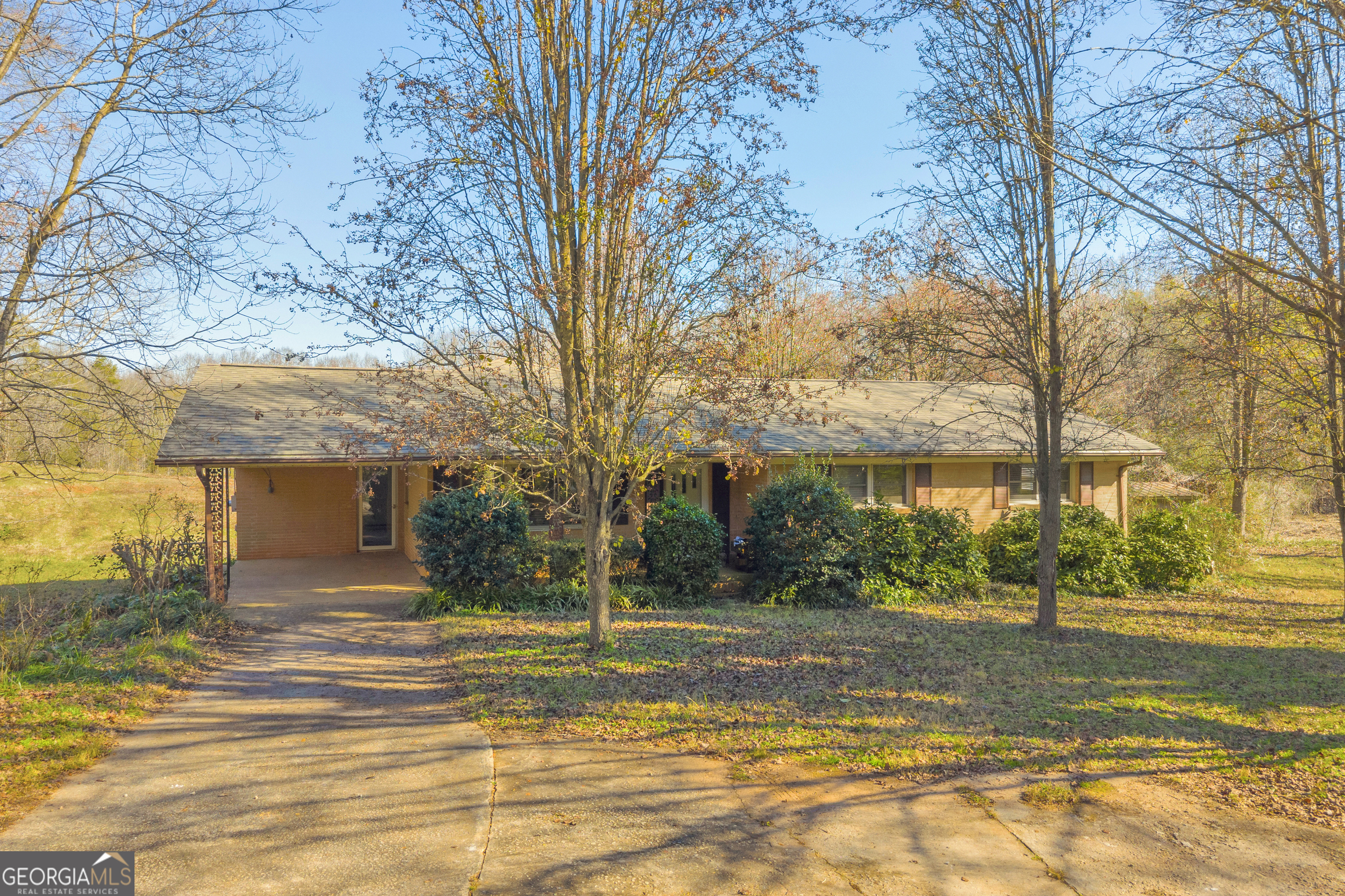 7660 Sandy Cross Road Carnesville GA 30521