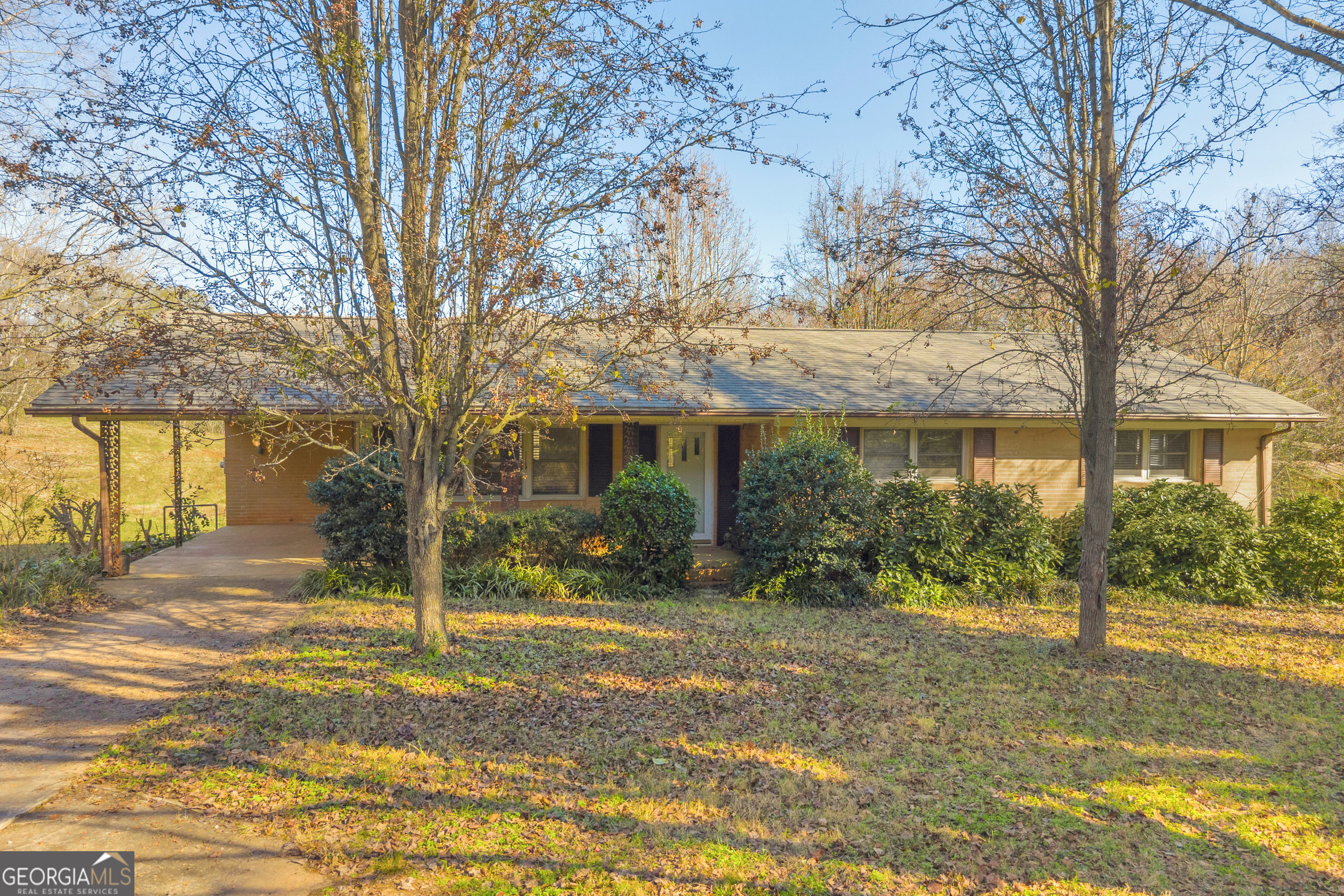 7660 Sandy Cross Road Carnesville GA 30521