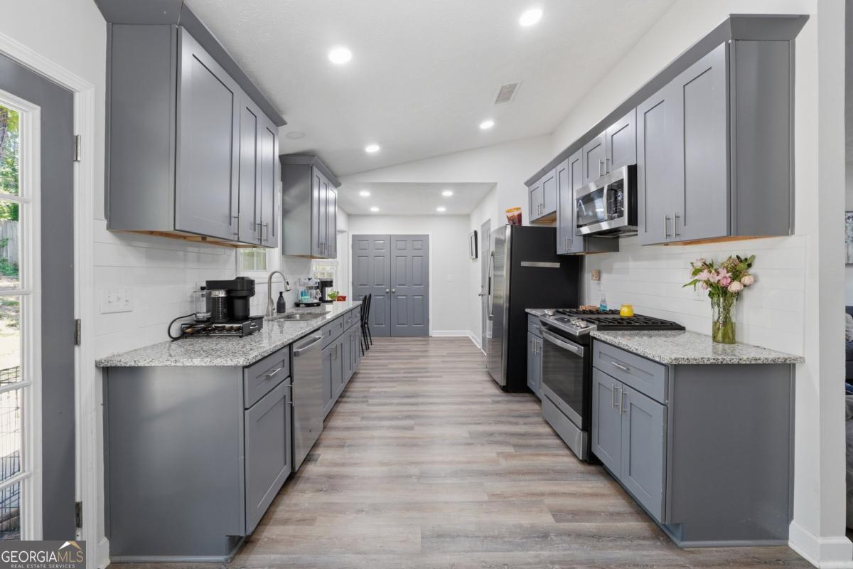 874 Fox Valley Drive Stone Mountain GA 30088