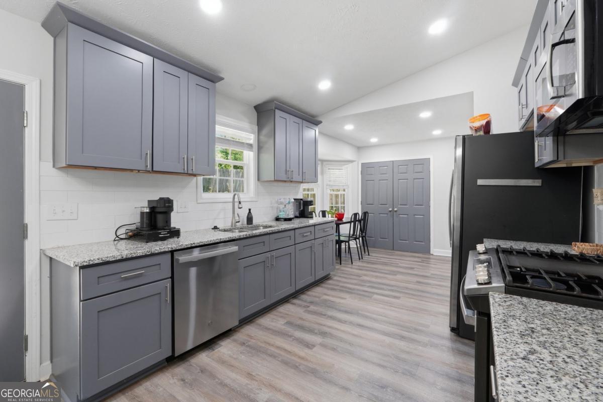 874 Fox Valley Drive Stone Mountain GA 30088