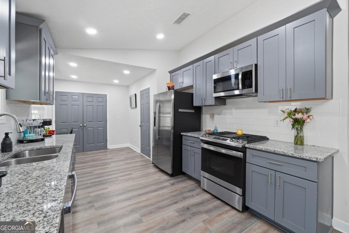 874 Fox Valley Drive Stone Mountain GA 30088