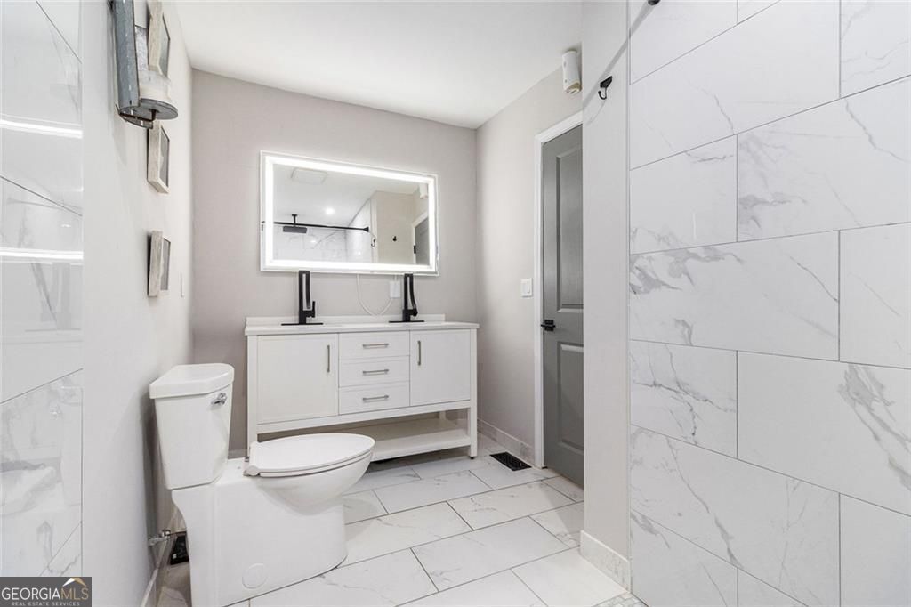 220 Fox Den Circle Jasper GA 30143