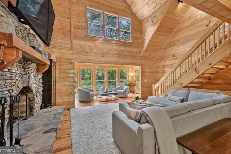46 Private Drive Ellijay GA 30536