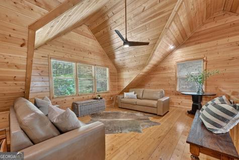 46 Private Drive Ellijay GA 30536