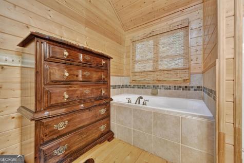 46 Private Drive Ellijay GA 30536